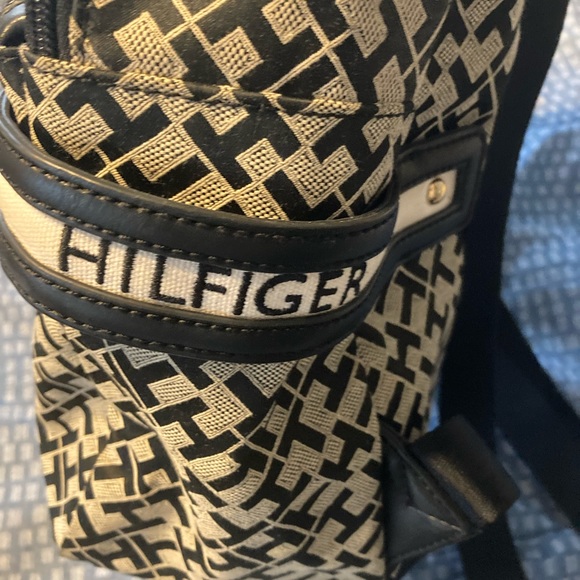 Tommy Hilfiger Backpack - Picture 3 of 7